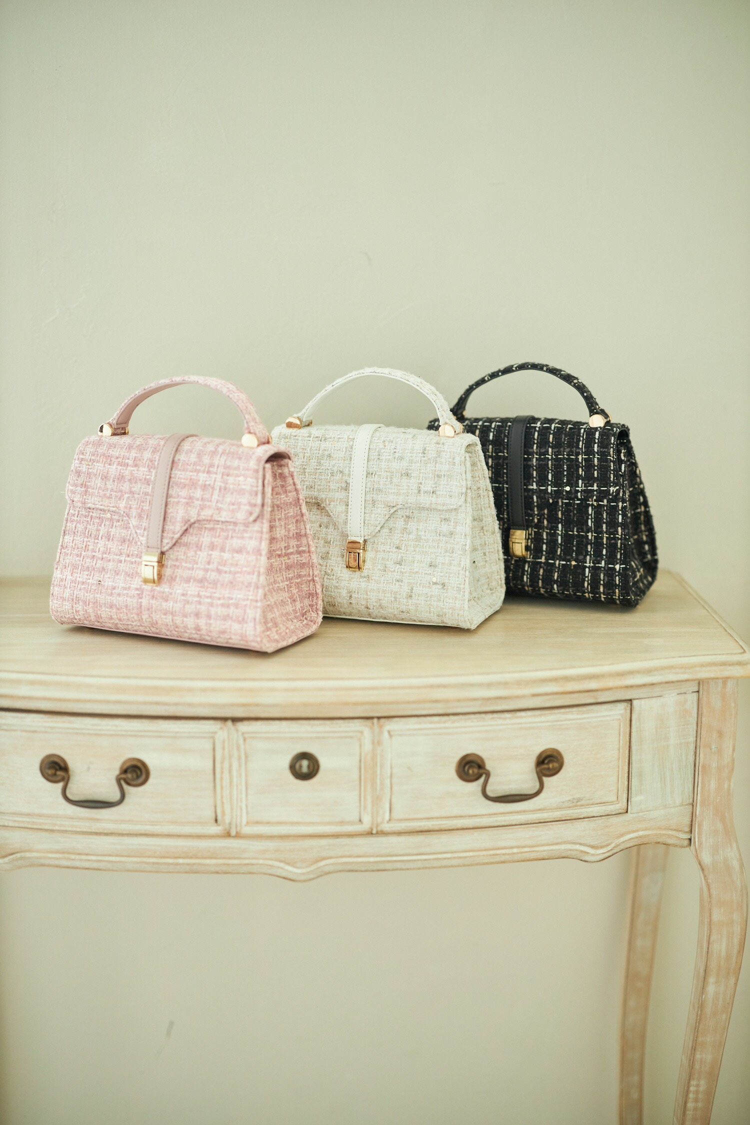 ２ＷＡＹショルダー付きツイードハンドバッグ【jeonis】 tocco closet(トッコクローゼット)＊スペシャルプライス品につき返品/キャンセル/配送日指定不可/ラッピング不可/少量在庫のセールの為交換は出来かねる場合がございます。