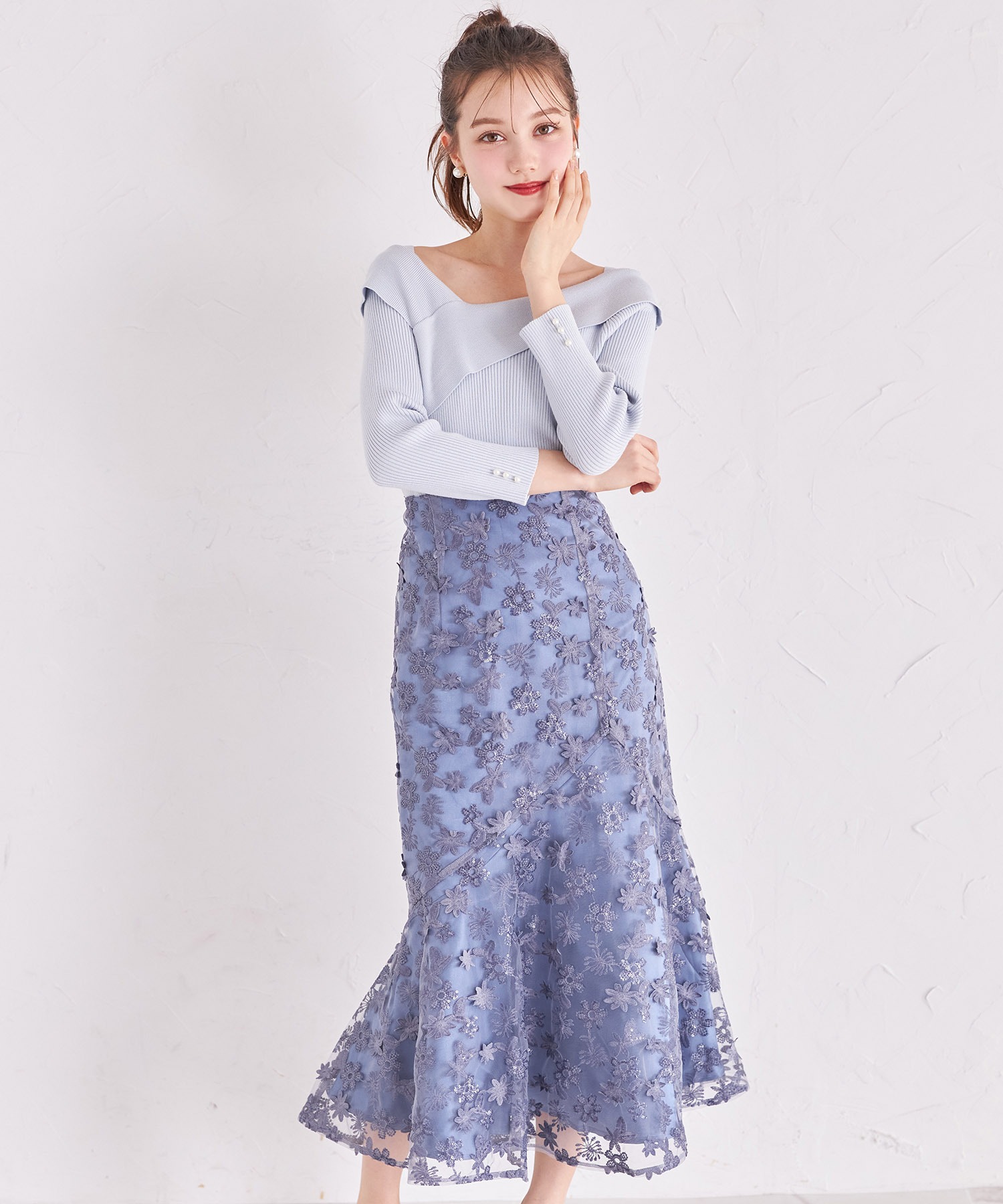 きらきらスパンコール入り立体フラワー刺繍レースマーメイドスカート【jolietta ジョリータ】 tocco closet ＊スペシャルプライス品につき返品/キャンセル/配送日指定不可/ラッピング不可/少量在庫のセールの為交換は出来かねる場合がございます。