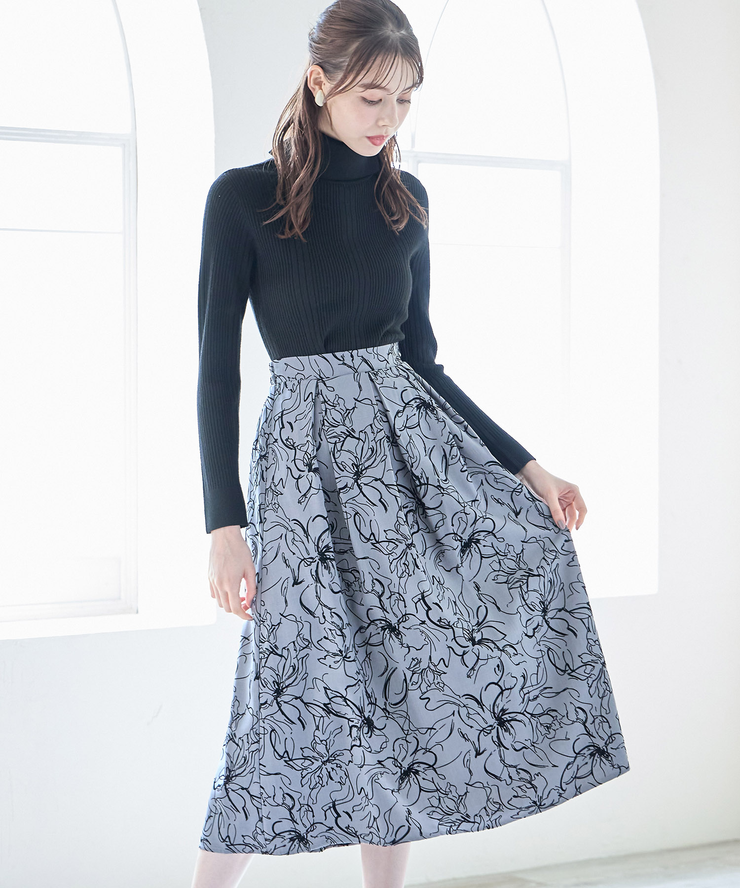 フロッキーラインフラワータックフレアスカート11月8日(水)オフィシャルサイト限定ベージュ再販☆【letana リターナ】 tocco closet(トッコクローゼット)※少量の在庫確保による再販売の為、交換は出来かねる場合がございます。予めご了承ください。