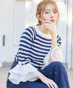 りぼん付き袖口フリル切り替えボーダーニットプルオーバー 5月6日(月)オフィシャルサイト限定ネイビー再販☆【learts ラーツ】 tocco closet(トッコクローゼット)《in the spring breeze 2024》《2024 ON/OFF STYLE BOOK》