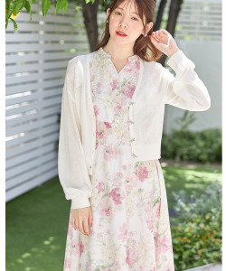 リボンモチーフ釦付きラメシアーカーディガン【aoschie アオシェ】 tocco closet(トッコクローゼット) ＊スペシャルプライス品につき返品/キャンセル/配送日指定不可/ラッピング不可/少量在庫のセールの為交換は出来かねる場合がございます。