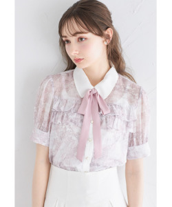２ＷＡＹリボン付きトワルドジュイプリントフリルブラウス  3月31日(月)オフィシャルサイト限定ピンク再販☆【maliva マリーヴァ】 tocco closet(トッコクローゼット)※少量の在庫確保による再販売の為、交換は出来かねる場合がございます。予めご了承ください。