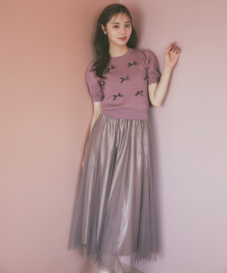 きらきらストーン付きチュールスカート 10月15日(火)オフィシャルサイト限定再販☆《Love is in the air. tocco 2024 AW》《美人百花2024年9月号泉里香さんブラック着用》※少量の在庫確保による再販売の為、交換は出来かねる場合がございます。予めご了承ください。