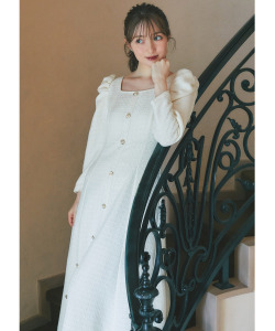 パール飾り釦付きパワーショルダーラメツイードワンピース 2月27日(木)再販決定☆【fobina フォビナ】 tocco closet(トッコクローゼット)《Tweed Collection》《Snow White Collection》《HAPPY HOLIDAY 2024》