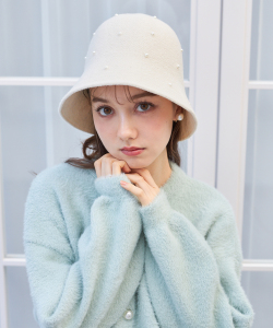 パール付き起毛バケットハット【zinnabelle ジナベル】 tocco closet ＊スペシャルプライス品につき返品/キャンセル/配送日指定不可/ラッピング不可/少量在庫のセールの為交換は出来かねる場合がございます。※セレクトアイテム
