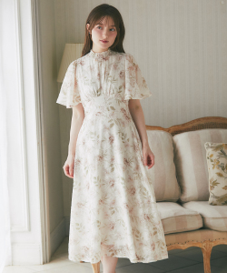 フラワープリント×フラワー刺繍フレアスリーブワンピース 7月18日(金)オフィシャルサイト限定再販☆【phylisa フィリーサ】《RibbonCollection》※少量の在庫確保による再販売の為、交換は出来かねる場合がございます。予めご了承ください。