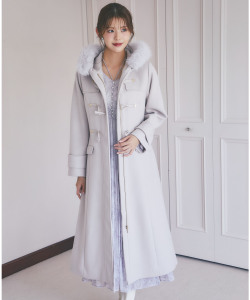 取り外し可能なファー付きフィット＆フレアシルエットダッフルコート tocco closet(トッコクローゼット) ＊スペシャルプライス品につき返品/キャンセル/配送日指定不可/ラッピング不可/少量在庫のセールの為交換は出来かねる場合がございます。