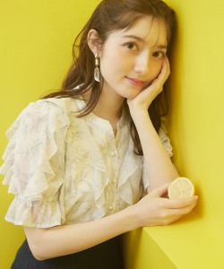 パール釦フルーツプリントラッフルフリルブラウス 6月12日(木)再販決定☆【linesa リネーザ】 tocco closet《FruitCollection2025》※少量の在庫確保による再販売の為、交換は出来かねる場合がございます。予めご了承ください。
