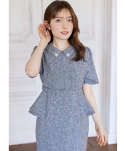 ベルト付きパールビジュー装飾ツイードペプラムワンピース【milein ミレイン】 tocco closet(トッコクローゼット)《More Elegant》
