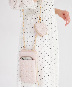 2月中旬販売予定！入荷連絡受付中☆ハートポーチ付きパールビジュー装飾マルチスマホショルダー《Heart Collection》