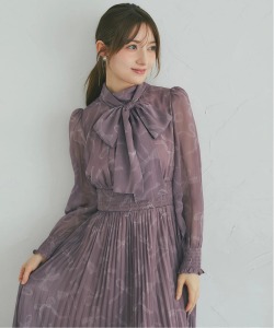 ２ＷＡＹボウタイリボン付きリボンプリントシャーリングプリーツワンピース   tocco closet(トッコクローゼット)《RibbonCollection》※少量の在庫確保による再販売の為、交換は出来かねる場合がございます。