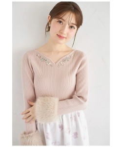 ２ＷＡＹ袖口ファー付きビジュー装飾ハートネックリブニットプルオーバー  tocco closet  ＊スペシャルプライス品につき返品/キャンセル/配送日指定不可/ラッピング不可/少量在庫のセールの為交換は出来かねる場合がございます。