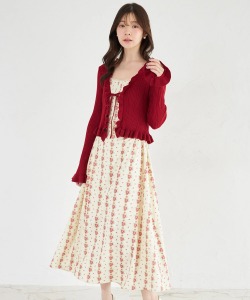 リボン付きフリルニットカーディガン×フラワープリントキャミワンピースセット tocco closet(トッコクローゼット) ※オフィシャルサイト限定