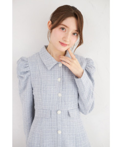 パール釦パワーショルダーツイードシャツワンピース 新色オフホワイト・ブルー登場☆  tocco closet  ※ブラック、ネイビー少量の在庫確保による再販売の為、交換は出来かねる場合がございます。