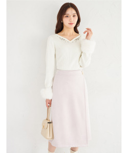 変形飾り釦付きスエードラップ風タイトスカート tocco closet(トッコクローゼット)  ＊スペシャルプライス品につき返品/キャンセル/配送日指定不可/ラッピング不可/少量在庫のセールの為交換は出来かねる場合がございます。