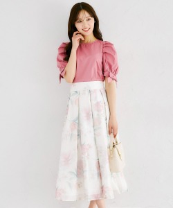 シアーフラワープリントタックフレアスカート tocco closet(トッコクローゼット) ※少量の在庫確保による再販売の為、交換は出来かねる場合がございます。予めご了承ください。