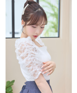 5/17販売予定！入荷連絡受付中☆シアードットフリルキルティングパワショルカットソー※小栗有以さんはオフホワイト着用