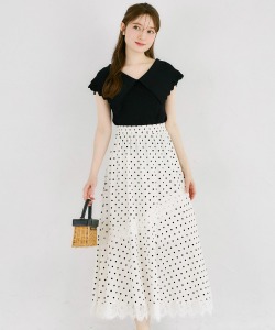 レーストリムドットフレアスカート tocco closet(トッコクローゼット)※オフィシャルサイト限定