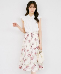 線画風水彩フラワープリントスカート tocco closet(トッコクローゼット)　