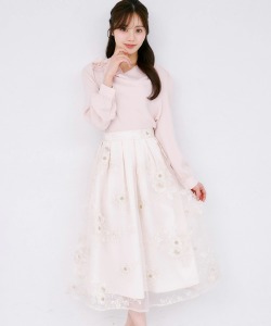 フラワー刺繍シアータックフレアスカート  5月5日(火)再販決定☆ tocco closet(トッコクローゼット)