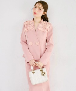 立体フラワーモチーフ付きジャケット×マーメイドスカートセットアップ tocco closet(トッコクローゼット) ※オフィシャルサイト・西銀座デパート店・銀座EXITMELSA店限定