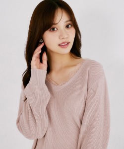 ヘルシーな色気を纏うネックレース畦ニットプルオーバー tocco closet(トッコクローゼット)