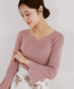 ベロアリボン付きチェックフェザーニットプルオーバー  tocco closet(トッコクローゼット)