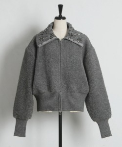 ビジュー付きビックカラーニットブルゾン tocco closet(トッコクローゼット) tocco closet(トッコクローゼット)※オフィシャルサイト限定 ※セレクトアイテム