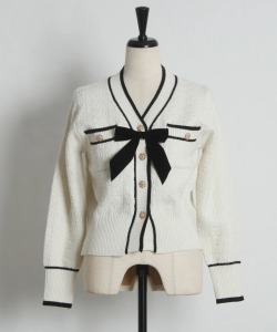 リボン付きバイカラーニットカーディガン  tocco closet(トッコクローゼット)　※オフィシャルサイト限定 ※セレクトアイテム