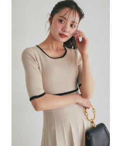 プチリボン付き配色ニットプリーツワンピース   tocco closet(トッコクローゼット)《tocco closet luxe》《Feel the CITY》