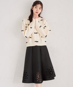 フラワーカットワークフレアスカート【azaleina アザリナ】 tocco closet(トッコクローゼット)　