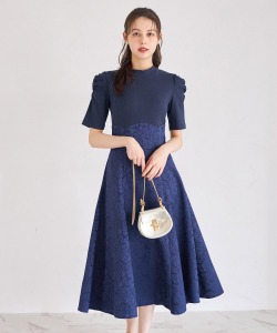 後ろリボン付きパワーショルダージャガードドッキングワンピース【celivra セリヴラ】tocco closet(トッコクローゼット)＊スペシャルプライス品につき返品/キャンセル/配送日指定不可/ラッピング不可/少量在庫のセールの為交換は出来かねる場合がございます。