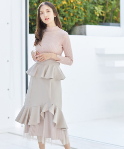 ２ＷＡＹフリルベルト付きアシメプリーツスカート【mathus マーサス】tocco closet(トッコクローゼット)　＊スペシャルプライス品につき返品/キャンセル/配送日指定不可/ラッピング不可/少量在庫のセールの為交換は出来かねる場合がございます。