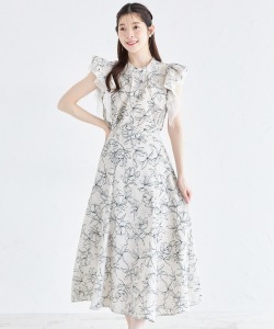 ラインフラワープリントフレアスカート【romus ローマス】 tocco closet(トッコクローゼット)＊スペシャルプライス品につき返品/キャンセル/配送日指定不可/ラッピング不可/少量在庫のセールの為交換は出来かねる場合がございます。