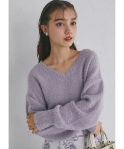 スパンコール入りフェザーニットプルオーバー【sacite セシート】 tocco closet《Knit Collection》＊スペシャルプライス品につき返品/キャンセル/配送日指定不可/ラッピング不可/少量在庫のセールの為交換は出来かねる場合がございます。