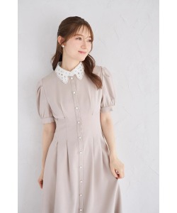 レース襟付きパール釦ウエストタックワンピース tocco closet  ＊スペシャルプライス品につき返品/キャンセル/配送日指定不可/ラッピング不可/少量在庫のセールの為交換は出来かねる場合がございます。
