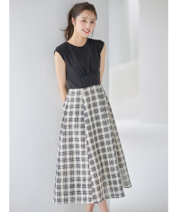 シアーチェックドッキングポンチワンピース 8月28日(水)オフィシャルサイト限定再販☆【tenoral テノラル】 tocco closet(トッコクローゼット)≪夏から秋まで着られる名品ITEM≫※少量の在庫確保による再販売の為、交換は出来かねる場合がございます。予めご了承ください。