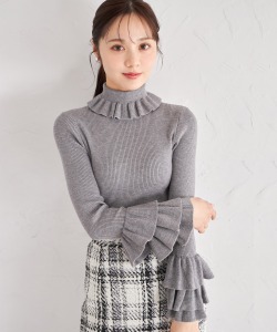 ラッフルスリーブハイネックニットプルオーバー  10月27日(月)オフィシャルサイト限定アイボリー、グレー再販☆【thalicia タリシア】 tocco closet(トッコクローゼット)※少量の在庫確保による再販売の為、交換は出来かねる場合がございます。予めご了承ください。