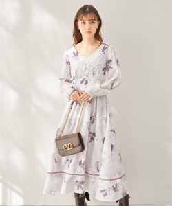 コルセット風ピンタックシャーリングフラワープリントワンピース 【valerica】 tocco closet(トッコクローゼット) ＊スペシャルプライス品につき返品/キャンセル/配送日指定不可/ラッピング不可/少量在庫のセールの為交換は出来かねる場合がございます。