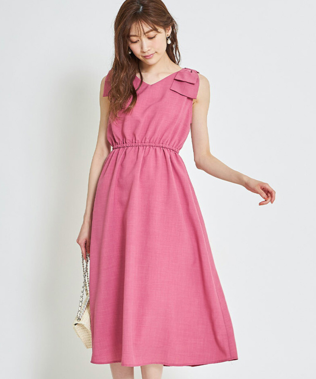 ワントーンが大人かわいい肩りぼん付きノースリーブワンピース