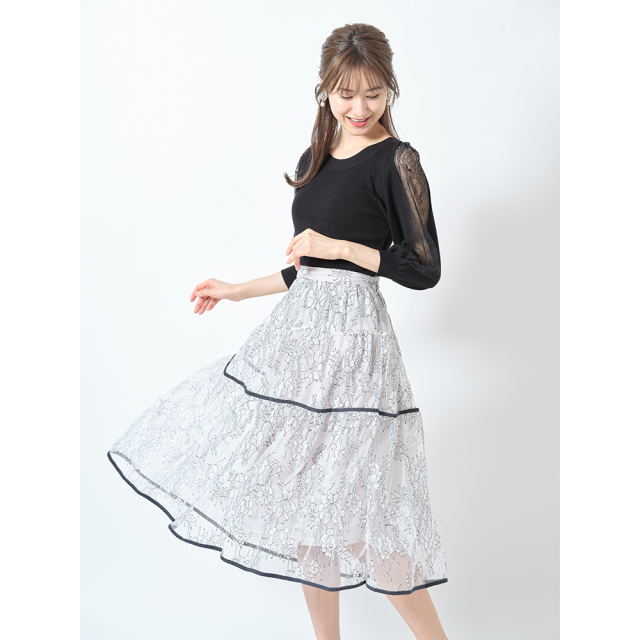 SALE❣️】少し甘めなホワイトレースのラック❁︎ミニスワッグつき❁
