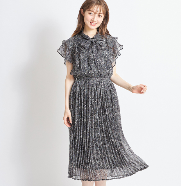 ほぼ未使用タグ付き】ダーリッチ＊ペイズリーベルトワンピース 気が付い 