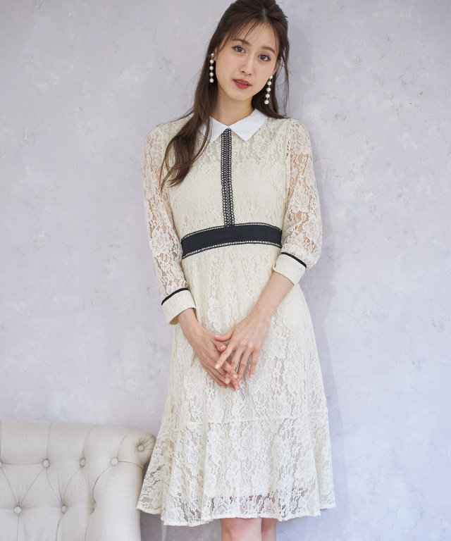 上品に印象を盛れる襟付き配色ラインレース×フラワーレースワンピース 