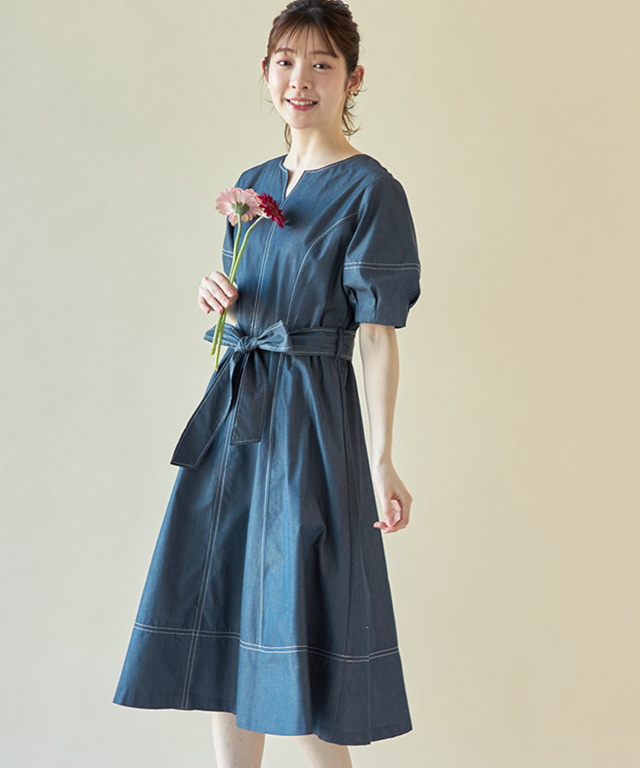 ウエストりぼん付き配色ステッチ入りデニムワンピース 
