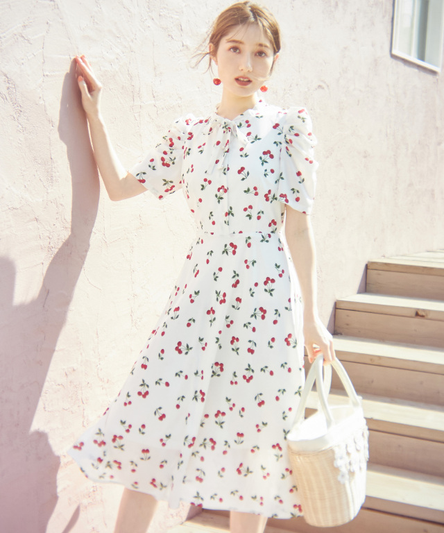ワンダフルワールド さくらんぼ ワンピース（ワンダフルワールド 白 さ  