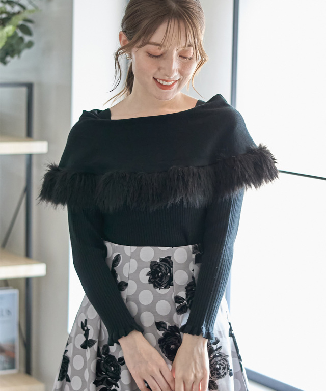 ファー付きケープライク袖口フリルリブニットプルオーバー 