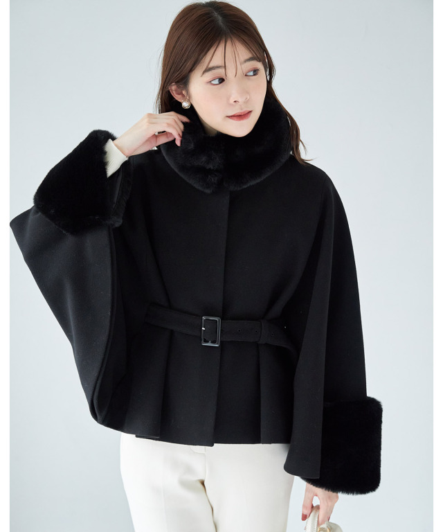 2WAYファー＆ベルト付きケープライクコート 