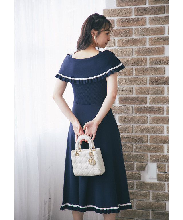 美品✨sheller バックZIPウールフリルワンピース　グレー sheller シェリエ バックZIPウールフリルワンピース GRAY