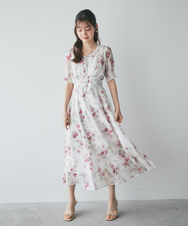 フロント飾り釦付きシャーリング水彩フラワープリントワンピース 