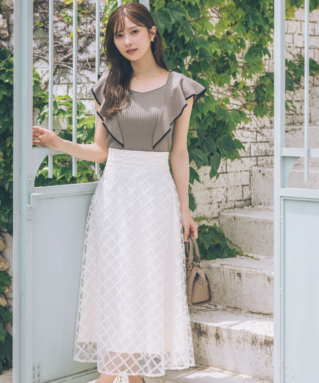 バックレースアップ刺繍ラインチュールフレアスカート 